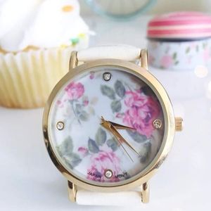 Super cute Geneva woman's watch